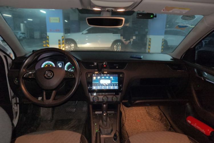 Used Skoda Octavia 2018 Station Wagon TSI230 DSG Luxury Edition
