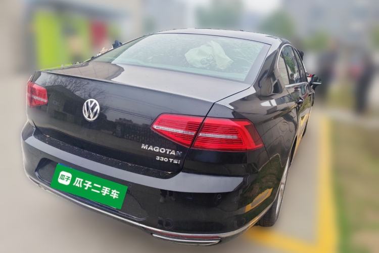 Used Volkswagen Magotan 2017 330TSI DSG Luxury Model