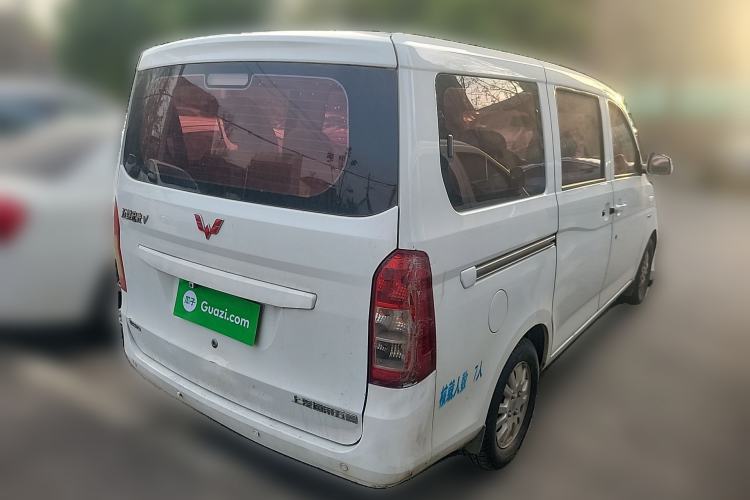 Used Wuling Rongguang V 2016 1.5L Standard Version
