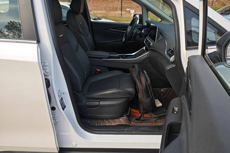 Used SAIC MAXUS G50 2023 PLUS 1.5T Happiness-Recommended Automatic Cruise Version
