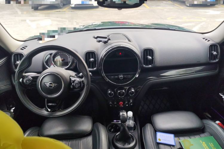 Used MINI Countryman 2018 2.0T COOPER S ALL4 Artist Center Console