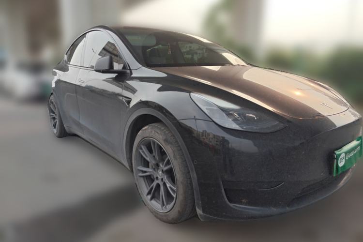 Used Tesla Model Y 2023 Rear-Wheel-Drive Version
