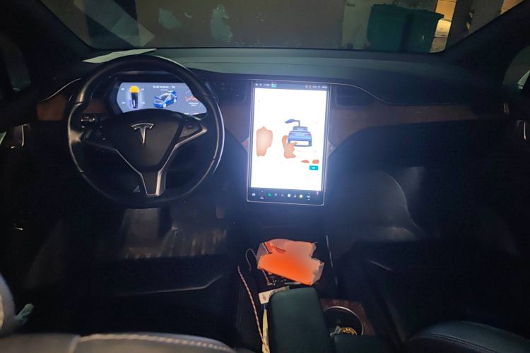 Used Tesla Model X 2019 Long-Range Version
