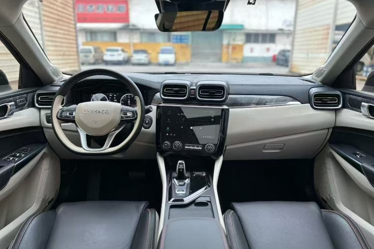 Used Lynk & Co 02 2018 1.5T DCT Two-Wheel Drive Zhaopu Version China V Standard
