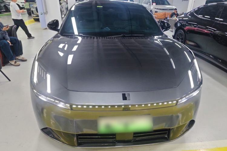 Used Lynk & Co Z10 2025 95 kWh 766 km Range Rear-Wheel Drive Max Front