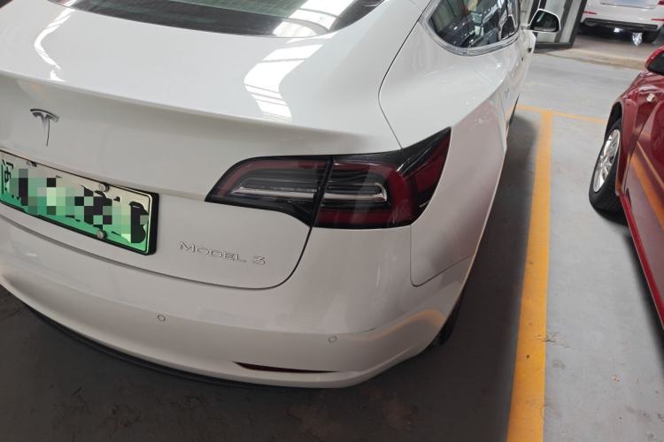Used Tesla Model 3 2019 Standard Range Rear-Drive Upgraded Version Right Rear Taillight