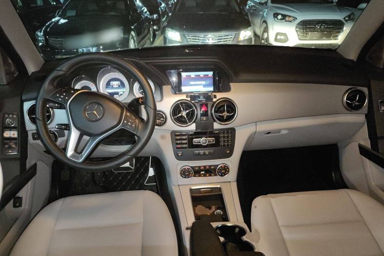 Used Mercedes-Benz GLK-Class 2013 GLK 300 4MATIC Fashion Model
