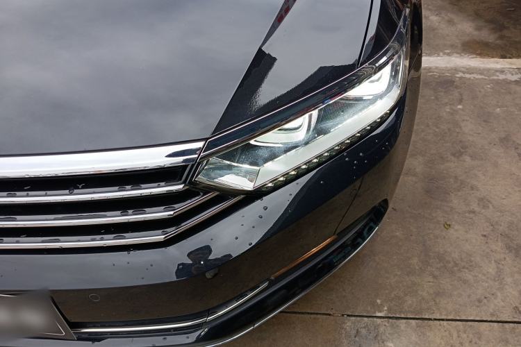 Used Volkswagen Magotan 2019 330TSI DSG Luxury Version China VI Standard Left Front Headlight