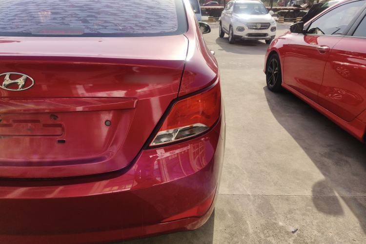 Used Hyundai Verna (older generation) 2014 1.4L Manual Smart GLS Trim