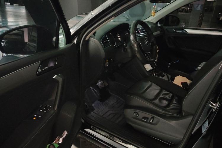 Used Volkswagen Tiguan L 2018 Facelift 330TSI Automatic Two-Wheel Drive Luxury Edition