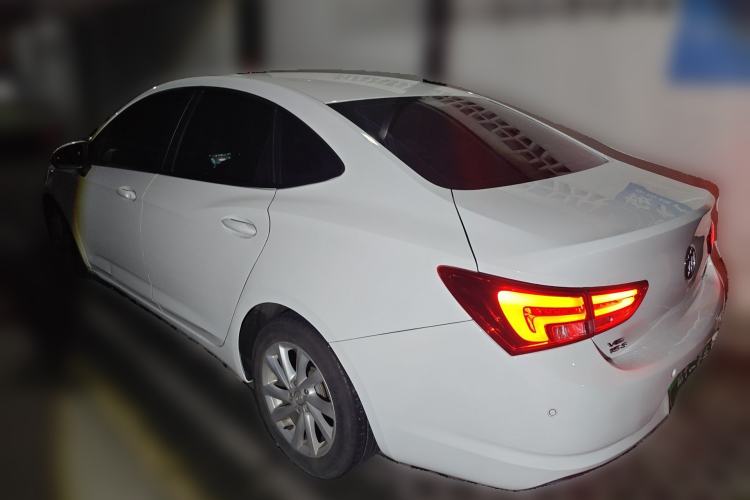 Used Buick Verano 2018 Sedan 15S Automatic Leading Model Exterior 3