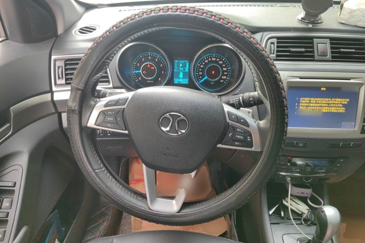 Used BAIC Senova X65 2015 2.0T Automatic Elite Model