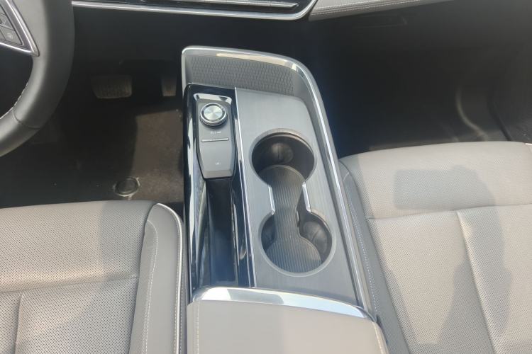 Used Buick E5 2023 Premium Long-Range Version
