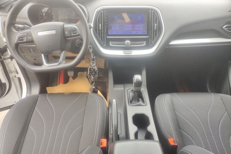 Used JETOUR X70M 2020 Revised 1.5T Manual Partner Version 5-Seater Center Console