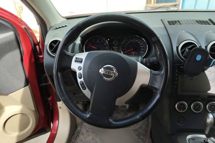 Used Nissan Qashqai 2011 2.0 XV Lea CVT 2WD Steering Wheel