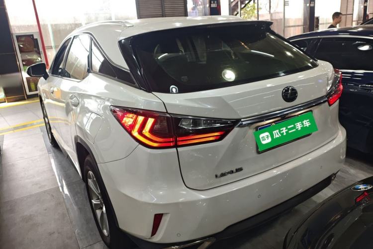 Used Lexus RX 2016 300 Two-Wheel Drive Elite Version China V Standard
