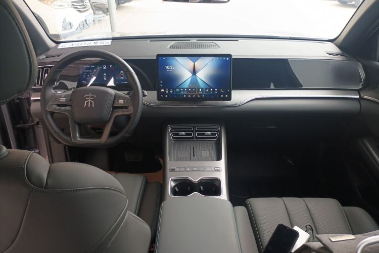 Used BYD Song Pro New Energy 2026 Model DM-i 133KM Superior Version Center Console