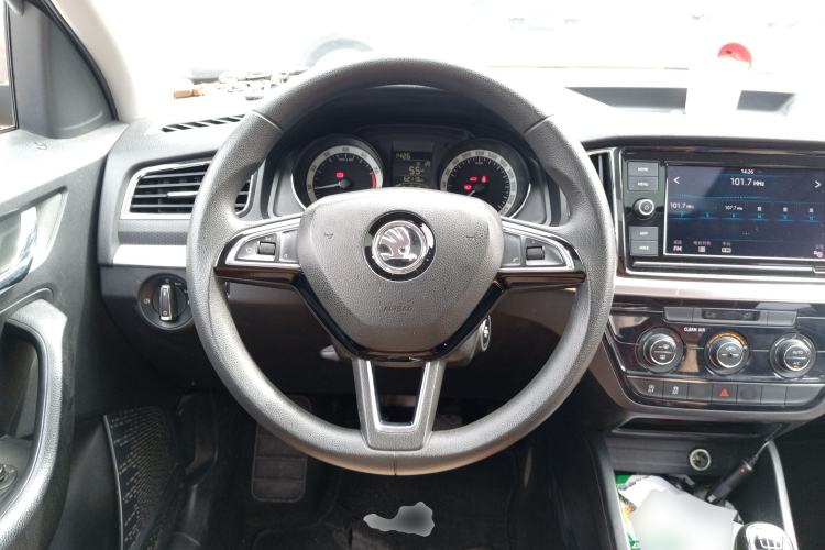 Used Skoda Kamiq 2018 1.5L Manual Comfort Edition China V Standard Steering Wheel