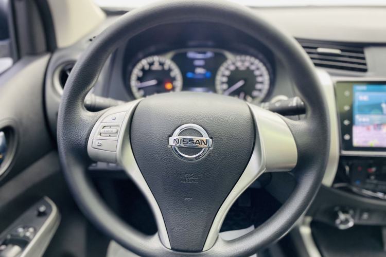 Used Nissan Terra 2020 2.5L XL Upper 4WD Automatic Four-Wheel Drive Luxury Edition Interior 10