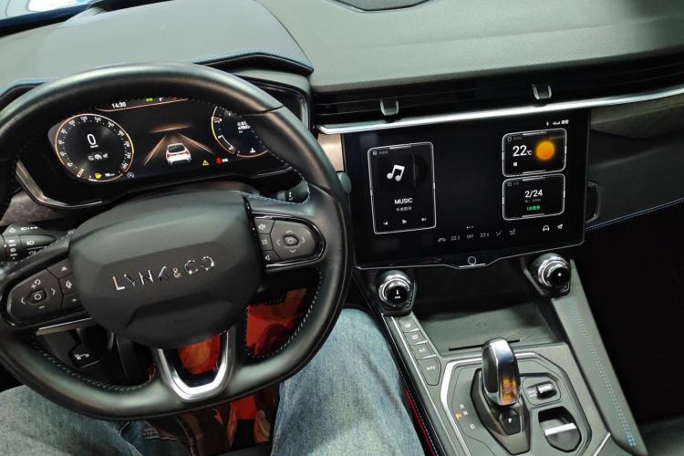 Used Lynk & Co 05 2022 2.0T Two-Wheel Drive Shine Halo