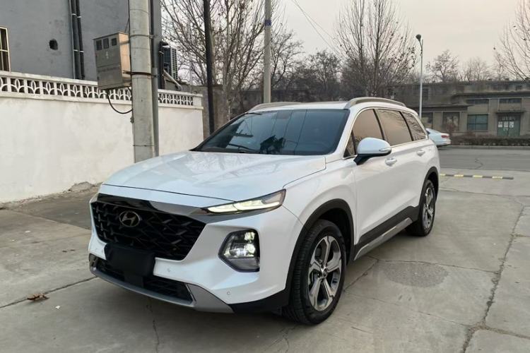 Used Hyundai Santa Fe 2023 Traveler 380T GDi Automatic Two-Wheel Drive GLX Elite Edition