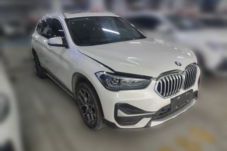 Used BMW X1 2022 sDrive20Li Fashion Model Front Right 45 Deg