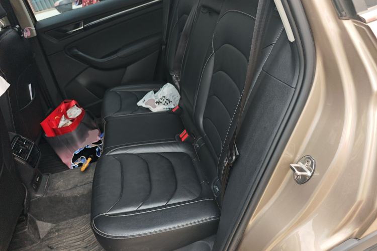 Used Skoda Kodiaq 2019 Facelifted TSI330 5-Seater Two-Wheel-Drive Luxury Enjoyment Edition China VI Standard Left Rear Seat