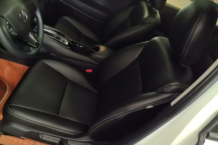 Used Honda Vezel 2019 1.5L CVT Luxury Model China V Left Front Seat