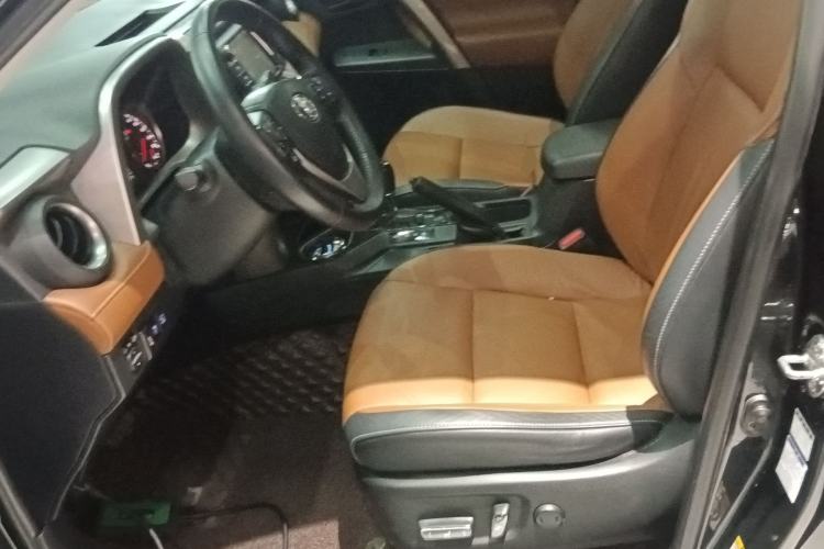 Used Toyota RAV4 2016 2.5L Automatic 4x4 Elite Edition