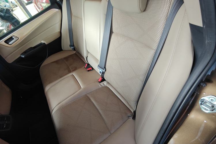 Used Honda Jade 2014 1.8L Automatic Comfort Elite Version 5 Seats
