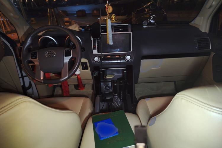 Used Toyota Prado 2016 2.7L Automatic Standard Edition
