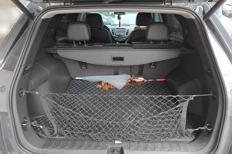 Used Chevrolet Equinox 2018 535T Automatic Chijie Edition Trunk