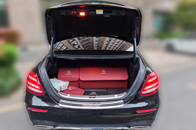 Used Mercedes-Benz E-Class 2018 Facelift E 200 L Sport Edition
