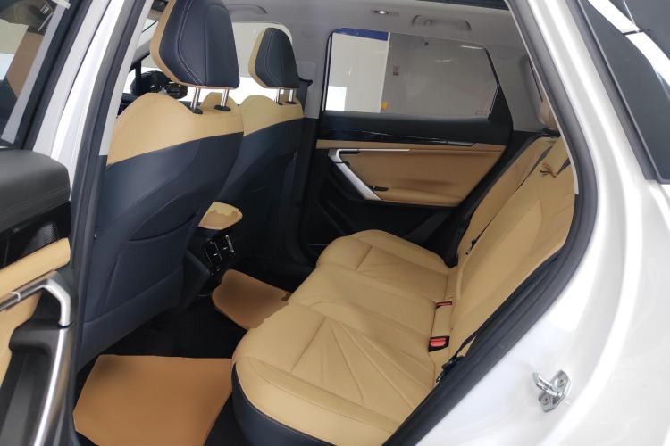 Used Geely Auto FX11 2023 1.5TD DCT Prestige Edition
