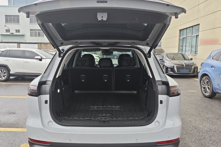 Used Chery Fengyun T9 2025 120 Long-Range Luxury Version 7 Seats Lithium Iron Phosphate