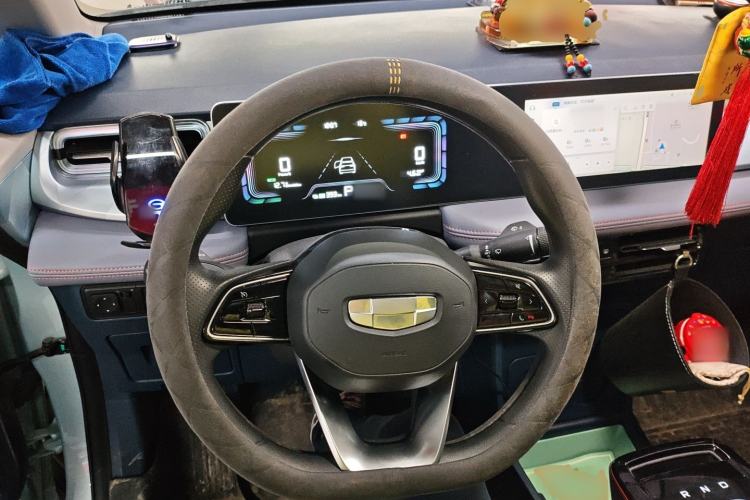 Used Geometry E Firefly 2022 401 km Linglong Tiger 5 Seats