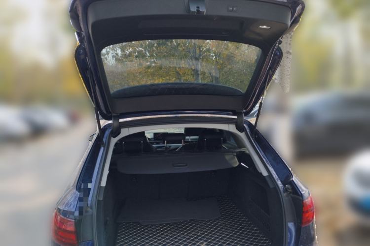 Used Audi A4 2019 45 TFSI allroad quattro Sport model
