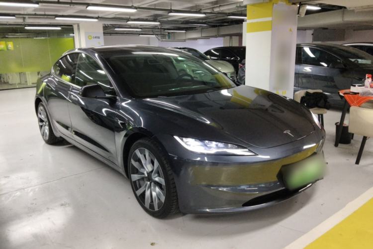 Used Tesla Model 3 2023 Rear-Wheel-Drive Version Exterior 1