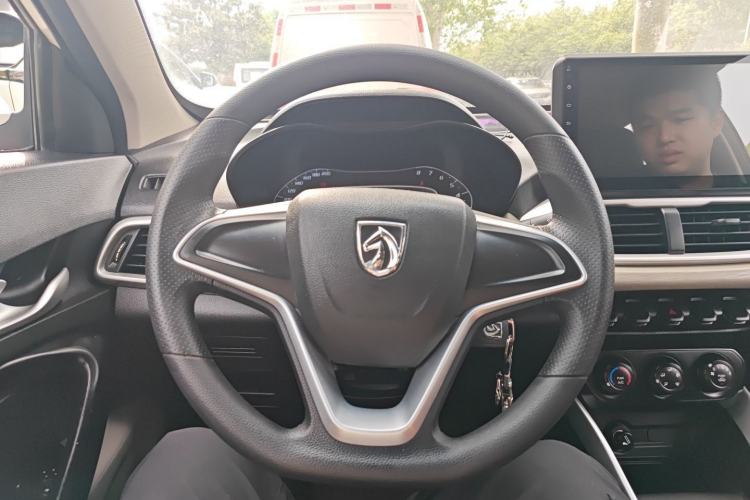 Used Baojun 510 2017 1.5L manual Comfort trim Steering Wheel