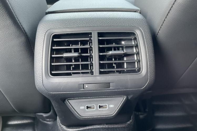 Used Volkswagen Golf 2020 Zhiai Edition 280TSI DSG Luxury Model Interior 4