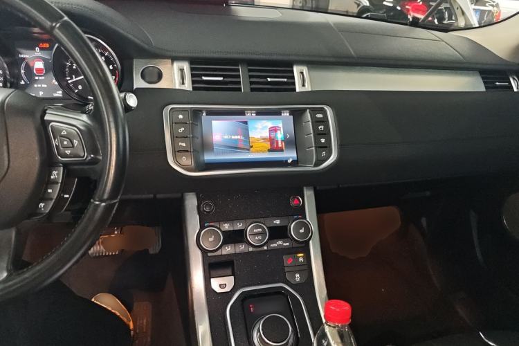 Used Land Rover Range Rover Evoque 2016 2.0T PURE Style Edition
