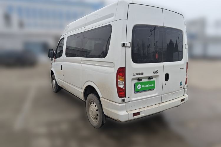 Used SAIC MAXUS Xintu V80 2023 2.0T AMT Classic Aoyuntong Short Wheelbase Mid-Roof 7/8/9-Seater
