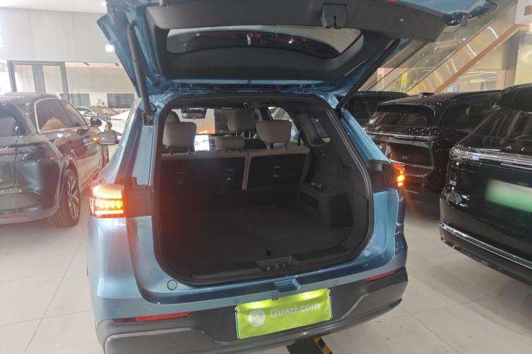 Used Chery Tiggo 8 PLUS C-DM 2025 1.5T 116 km Prestige Version 5 Seats Trunk