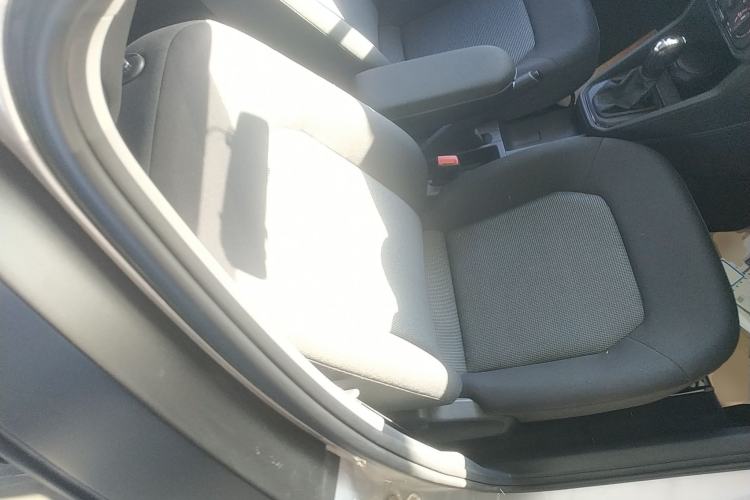 Used Volkswagen Jetta 2019 Dream Edition 1.5L Automatic Fashionable Version