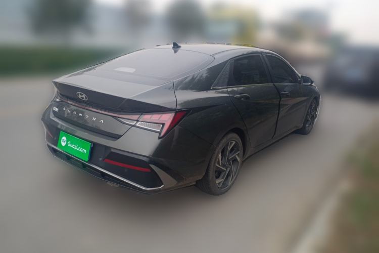 Used Hyundai Elantra 2023 1.5L CVT LUX Prestige Edition