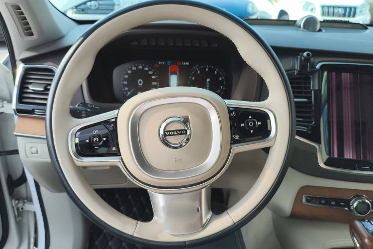 Used Volvo XC90 2015 T6 Zhiya Edition 7-seater
