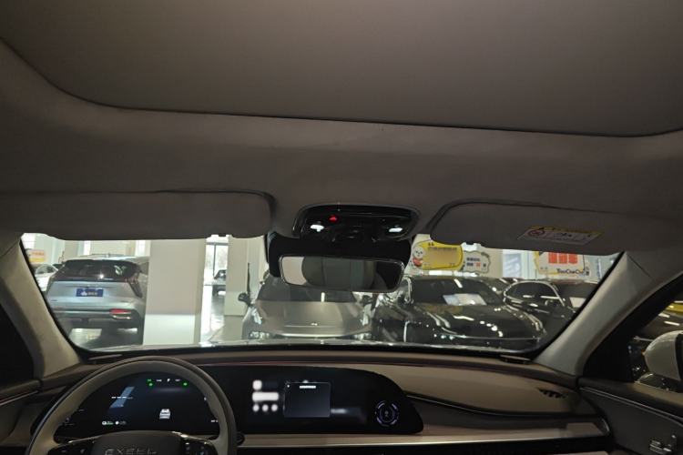 Used EXEED Stellar C-DM 2024 1.5T Long-Range Pro