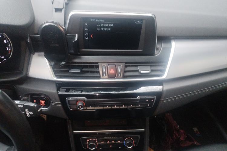 Used BMW 2 Series Gran Tourer 2019 220i Luxury Sports Package Audio And AC Panel