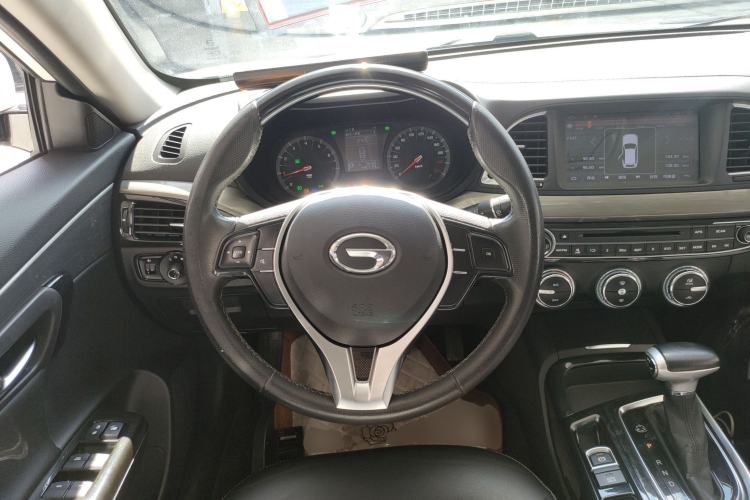 Used GAC Trumpchi GA6 2016 235T DCT Elite Edition Steering Wheel