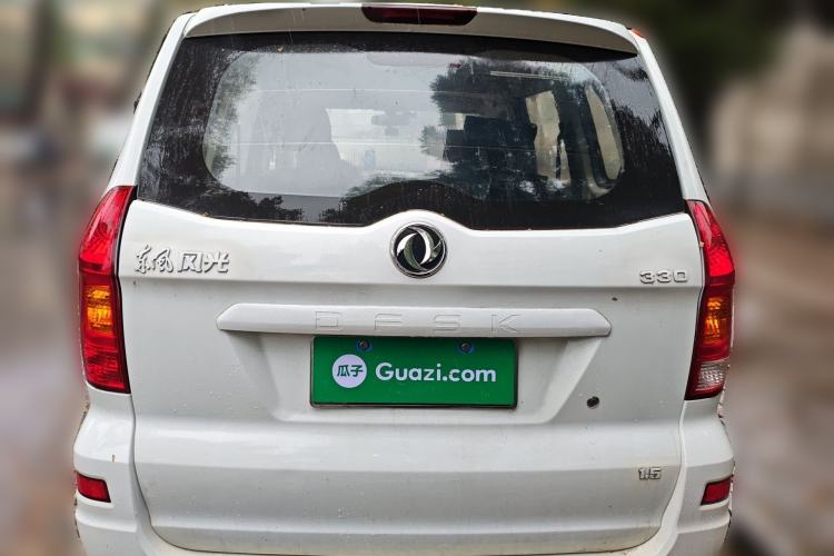 Used Dongfeng Fengon 330 2014 1.5L Manual Standard Edition DK15-02
